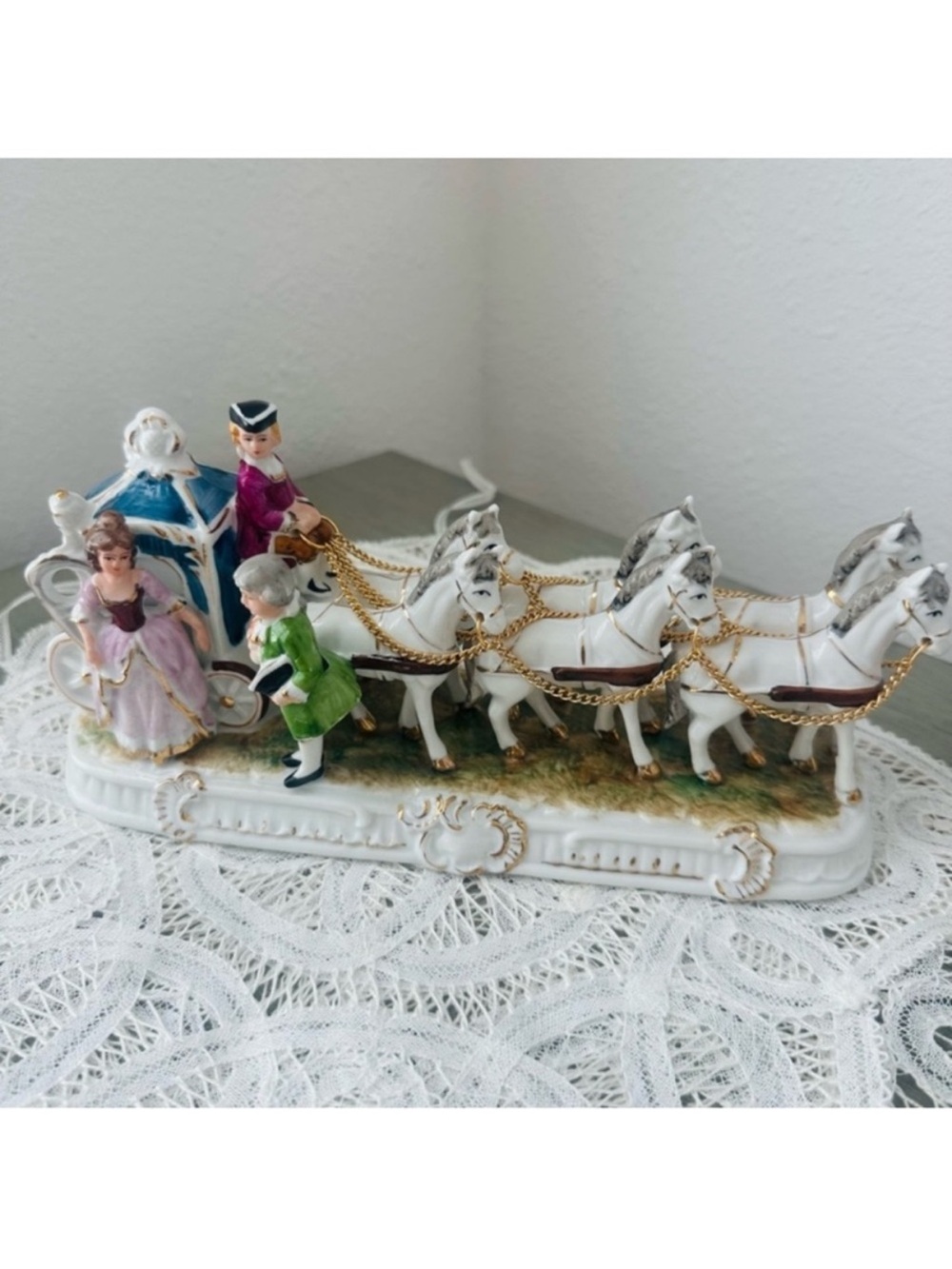 Norleans vintage Cinderella Coach, Porcelain Horse Drawn Carriage Figurine